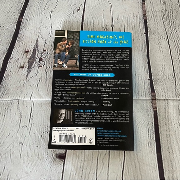 The fault in our Stars by John Green - Picture 2 of 3